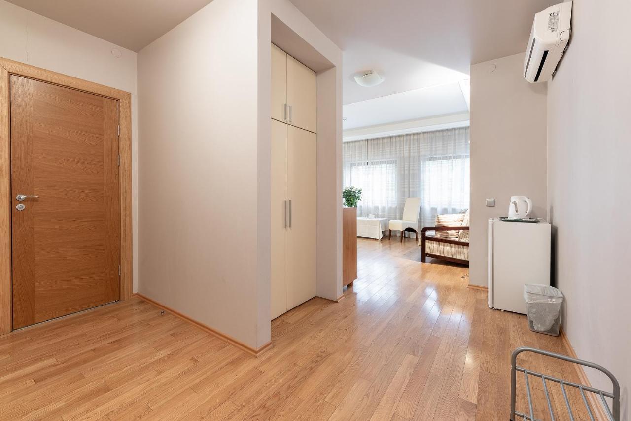 Room In Guest Room - Valensija - Large Suite Jurmala Exterior photo